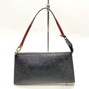 Louis Vuitton Pochette Black Epi
